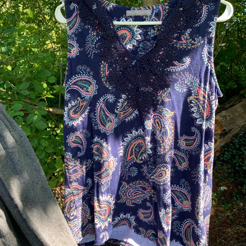 Loveeppelle sleeveless top